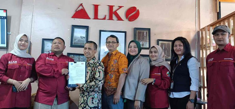 UNISRI Surakarta Gandeng PT. Alko Kopi Sumatera Kembangkan Teknologi Blockchain, Ini Manfaatnya