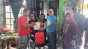 Jelang HUT ke-13, Favehotel Solo Berbagi Kasih dengan Difabel dan Lansia 