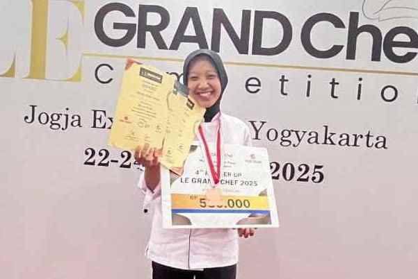 Mahasiswi Perhotelan Politeknik Indonusa Surakarta Buktikan Eksistensi, Raih Bronze Medal di Le Grand Chef Competition