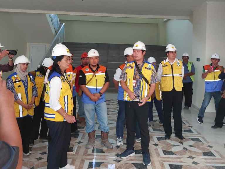 Begini Pesan Wamen PU Saat Berkunjung ke Kampus II UNISRI Surakarta